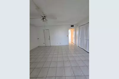 4058 Harwood #4058, Deerfield Beach, FL 33442 - Photo 9