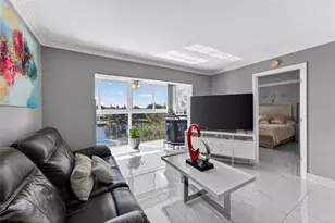 2741 N Pine Island Rd, Sunrise, FL 33322 - Photo 13