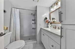 2741 N Pine Island Rd, Sunrise, FL 33322 - Photo 15