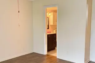 339 Knotty Pine Cir, Greenacres, FL 33463 - Photo 15