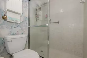 1100 Sant Charles Pl Unit, Pembroke Pines, FL 33026 - Photo 23