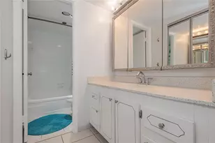 1300 Saint Charles Pl # L20 Pembroke Pines Unit, Pembroke Pines, FL 33026 - Photo 21