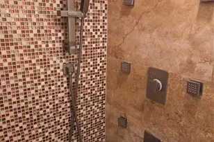 2750 NE 183rd St, Aventura, FL 33160 - Photo 9