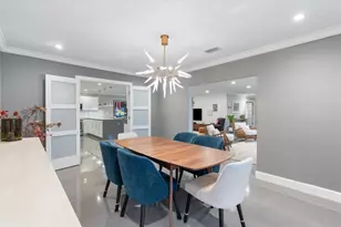 2750 NE 35th Ct, Fort Lauderdale, FL 33308 - Photo 25