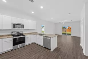 7746 98th Ave, Vero Beach, FL 32967 - Photo 9