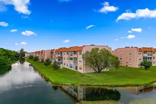 9660 Sunrise Lakes Blvd, Sunrise, FL 33322 - Photo 23