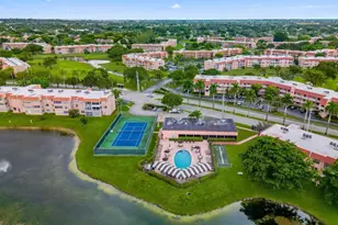 9660 Sunrise Lakes Blvd, Sunrise, FL 33322 - Photo 33