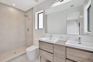 4208 NE 7th Terrace, Oakland Park, FL 33334 - Photo 23