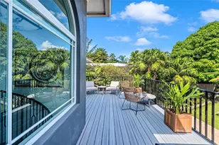 744 NE 18th Ave, Fort Lauderdale, FL 33304 - Photo 47