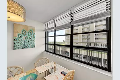 812 N Ocean Boulevard #202, Pompano Beach, FL 33062 - Photo 7