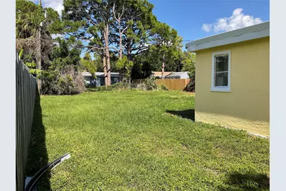 920 Revels Lane, Fort Pierce, FL 34982 - Photo 5