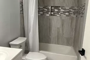 4151 Eastridge Cir, Deerfield Beach, FL 33064 - Photo 9