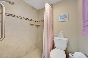 860 SE 6th Ave, Deerfield Beach, FL 33441 - Photo 23