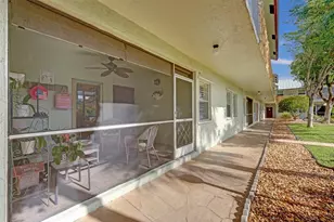 860 SE 6th Ave, Deerfield Beach, FL 33441 - Photo 3