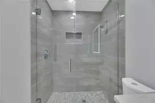 2520 Laguna Terrace, Fort Lauderdale, FL 33316 - Photo 13