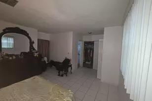 5261 NW 14th Pl, Lauderhill, FL 33313 - Photo 7