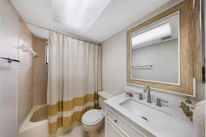5250 Las Verdes Circle #317, Delray Beach, FL 33484 - Photo 11