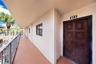 5250 Las Verdes Cir, Delray Beach, FL 33484 - Photo 23