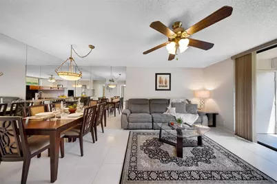 5250 Las Verdes Circle #317, Delray Beach, FL 33484 - Photo 3