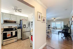 6570 Royal Palm Blvd, Margate, FL 33063 - Photo 7