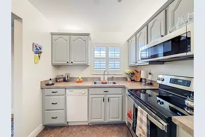 6570 Royal Palm Boulevard #312, Margate, FL 33063 - Photo 11