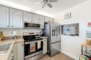 6570 Royal Palm Blvd, Margate, FL 33063 - Photo 9