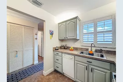 6570 Royal Palm Boulevard #312, Margate, FL 33063 - Photo 9