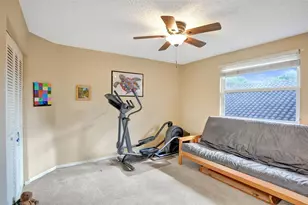 11149 Helena Dr, Hollywood, FL 33026 - Photo 17