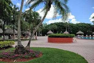 3110 Holiday Springs Blvd, Margate, FL 33063 - Photo 13