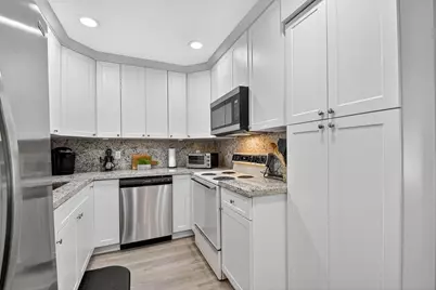 813 Sky Pine Way #D2, Greenacres, FL 33415 - Photo 13