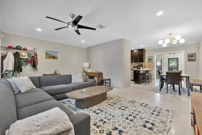 426 NE 8th Avenue, Fort Lauderdale, FL 33301 - Photo 5