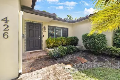 426 NE 8th Avenue, Fort Lauderdale, FL 33301 - Photo 1