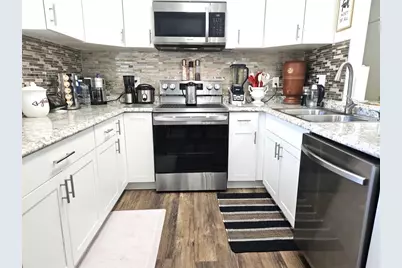 17 Vista Palm Lane #202, Vero Beach, FL 32962 - Photo 7