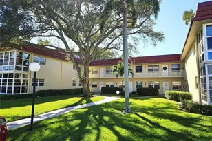 17 Vista Palm Ln, Vero Beach, FL 32962 - Photo 1