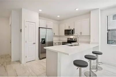 180 SE 5th Court, Deerfield Beach, FL 33441 - Photo 9