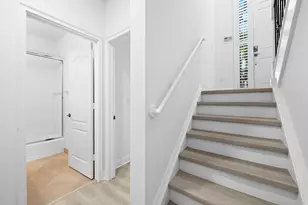 504 SE 7th St, Fort Lauderdale, FL 33301 - Photo 13