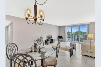 1150 Hillsboro Mile #309, Hillsboro Beach, FL 33062 - Photo 11