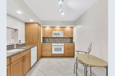 1150 Hillsboro Mile #309, Hillsboro Beach, FL 33062 - Photo 5