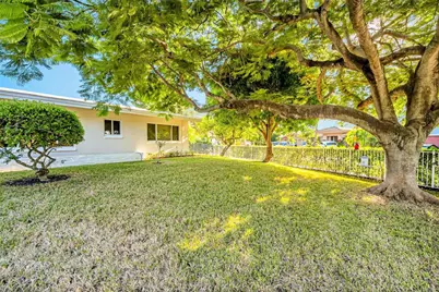 2100 Manatee Drive, Fort Lauderdale, FL 33316 - Photo 45