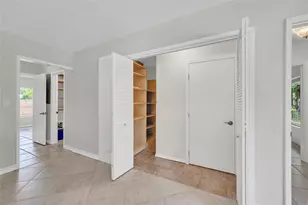 2100 Manatee Dr, Fort Lauderdale, FL 33316 - Photo 25