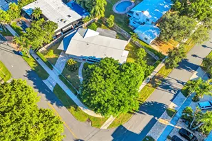 2100 Manatee Dr, Fort Lauderdale, FL 33316 - Photo 55