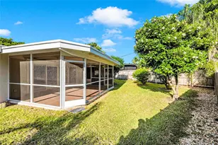 2100 Manatee Dr, Fort Lauderdale, FL 33316 - Photo 43