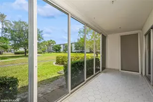 2805 Victoria Way, Coconut Creek, FL 33066 - Photo 27