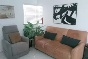 307 Saxony G Unit, Delray Beach, FL 33446 - Photo 5