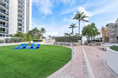 18001 Collins Avenue #2806, North Miami Beach, FL 33160 - Photo 47