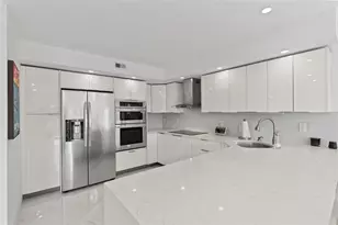 300 Diplomat Pkwy, Hallandale Beach, FL 33009 - Photo 7