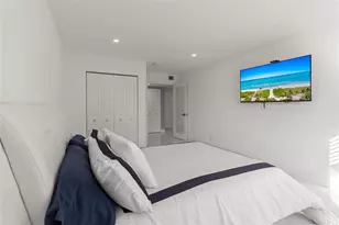 300 Diplomat Pkwy, Hallandale Beach, FL 33009 - Photo 15