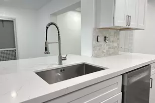 9608 NW 67th St, Tamarac, FL 33321 - Photo 15