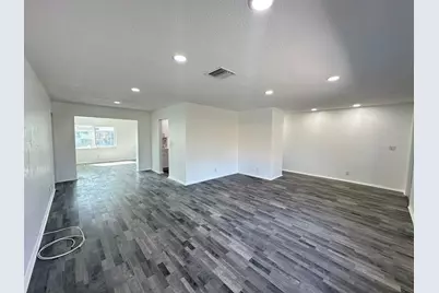 9608 NW 67th Street, Tamarac, FL 33321 - Photo 11