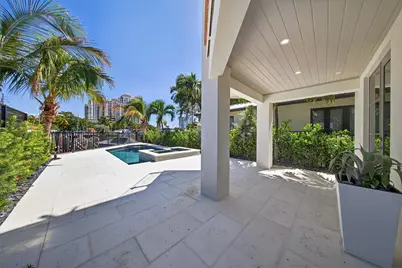 621 SW 5 Place, Fort Lauderdale, FL 33315 - Photo 17